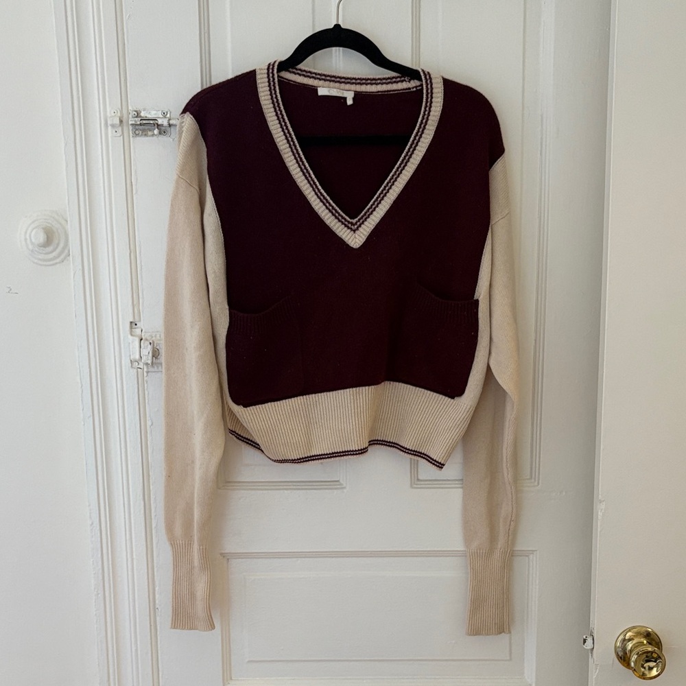 Academic style Chloe cashmere sweater *needs repair*